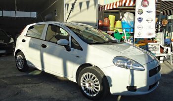 FIAT Grande Punto – 2011 full