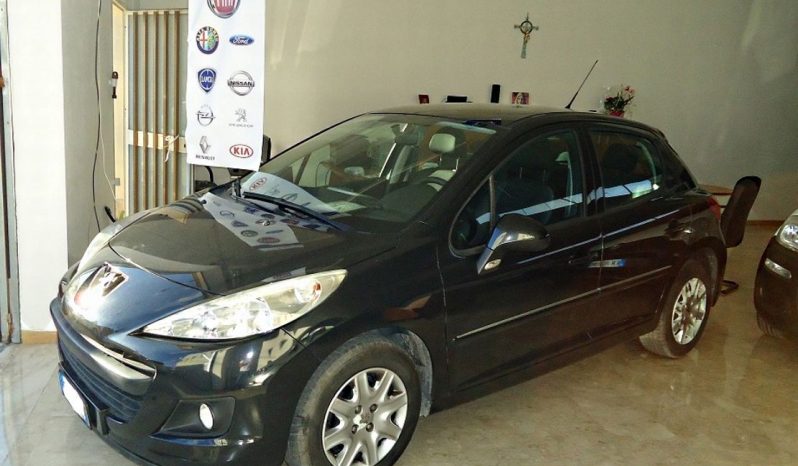 PEUGEOT 207 – 2012 full