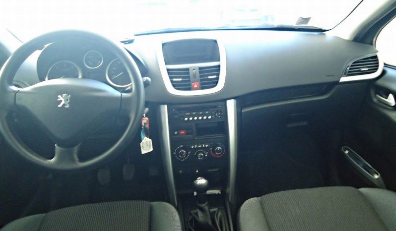 PEUGEOT 207 – 2012 full