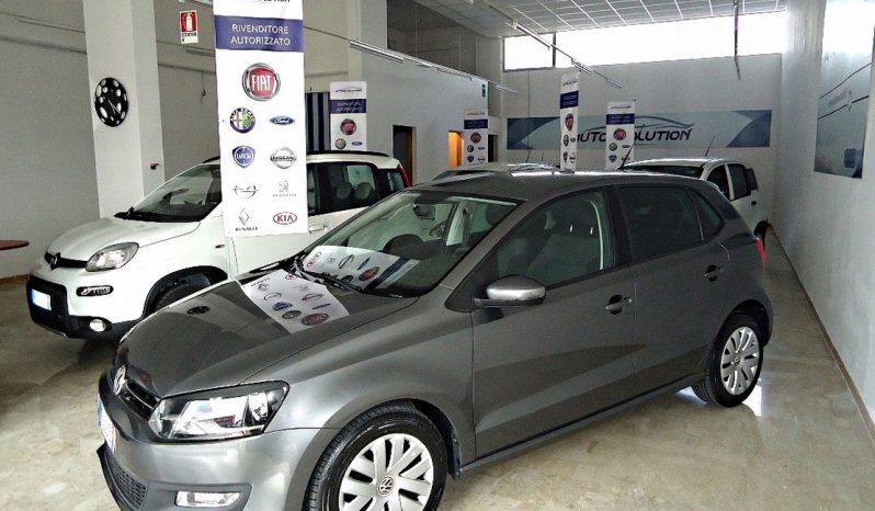 VOLKSWAGEN Polo – 2011 full