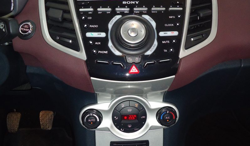 FORD Fiesta 2012 full