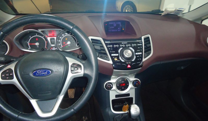 FORD Fiesta 2012 full
