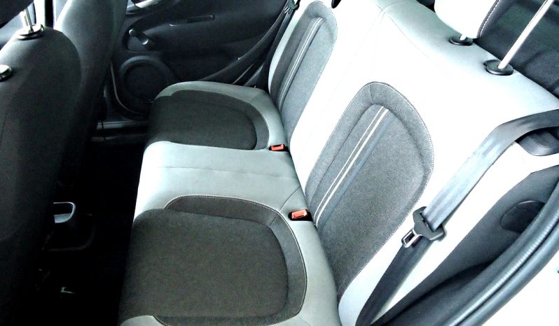 FIAT Punto (2012) full