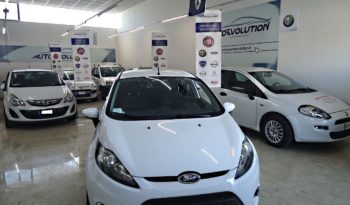 FORD FIESTA (2012) full