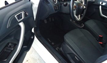 FORD FIESTA (2012) full