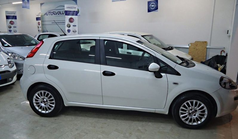 FIAT Punto Street (2014) full
