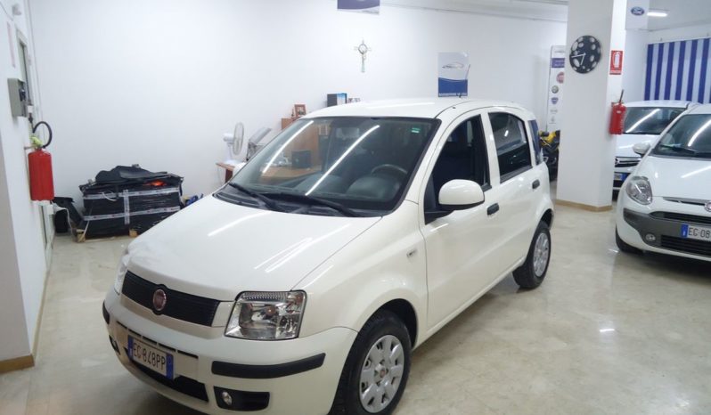 FIAT Panda (2011) full