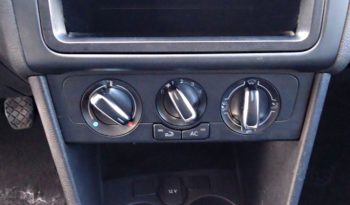VOLKSWAGEN POLO (2012) full