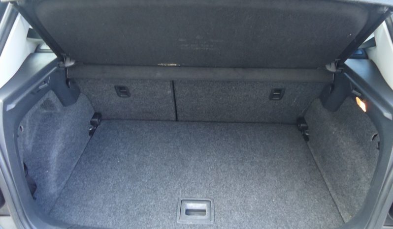 VOLKSWAGEN POLO (2012) full