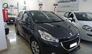 PEUGEOT 208 (2014) full