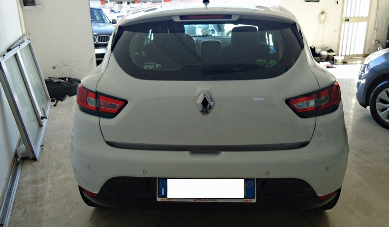RENAULT CLIO Live (2015) full