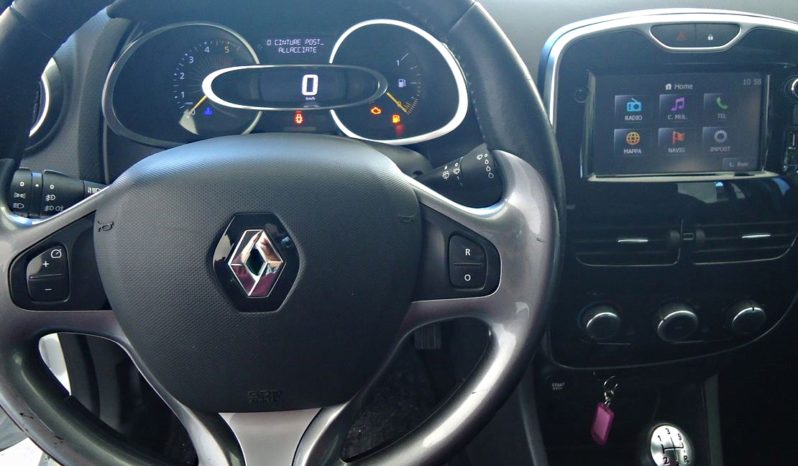 RENAULT CLIO Live (2015) full