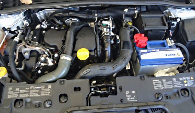 RENAULT CLIO Live (2015) full