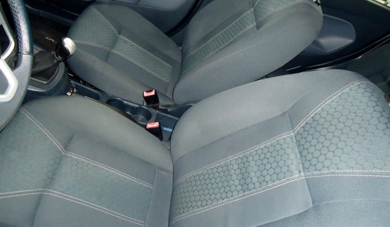 FORD Fiesta (2009) full