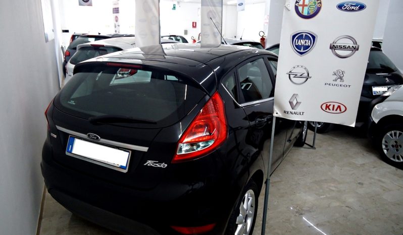 FORD Fiesta (2009) full