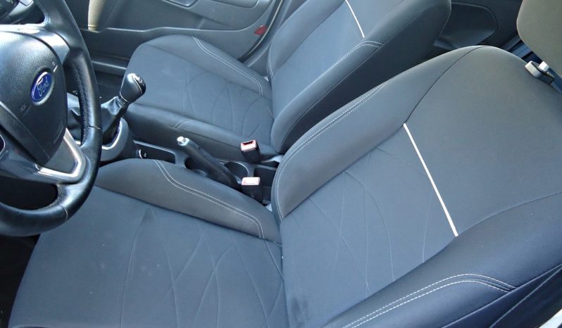 FORD Fiesta (2013) full