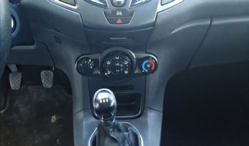 FORD Fiesta (2013) full