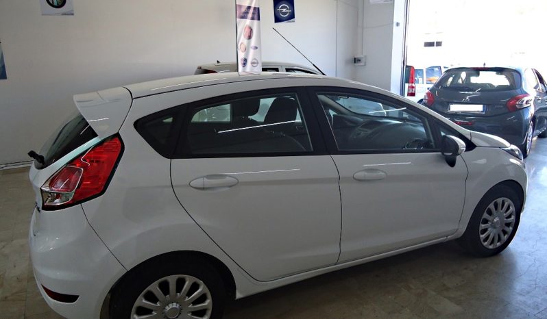 FORD Fiesta (2013) full