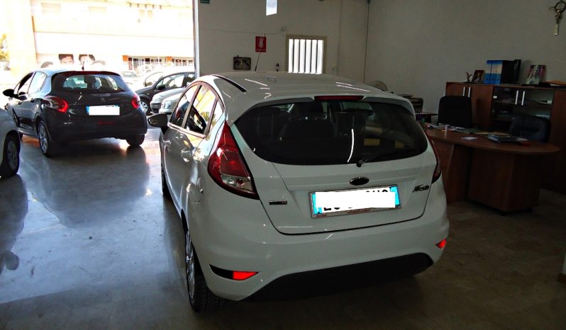 FORD Fiesta (2013) full