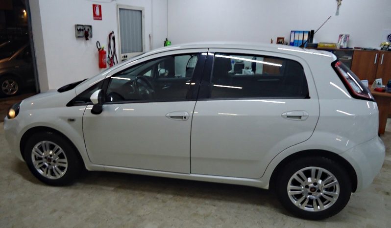 FIAT Punto Lounge (2014) full