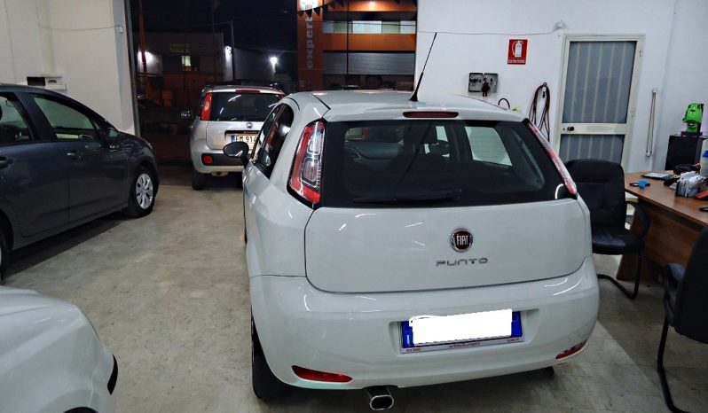 FIAT Punto Lounge (2014) full