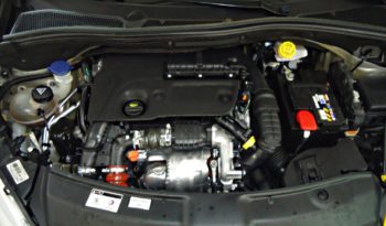 PEUGEOT 208 (2015) full