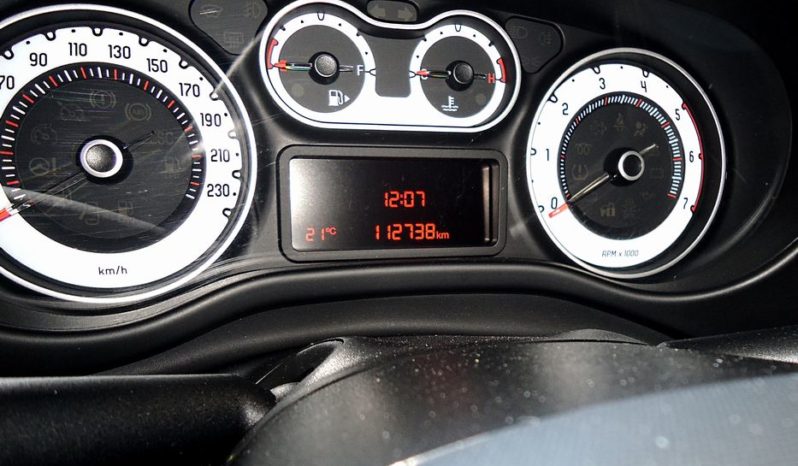 FIAT 500 L (2015) full