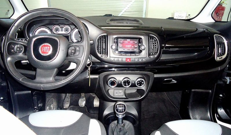 FIAT 500 L (2015) full