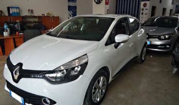 RENAULT Clio (2016) full