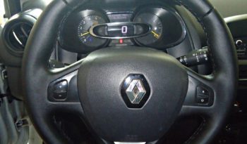 RENAULT Clio (2016) full