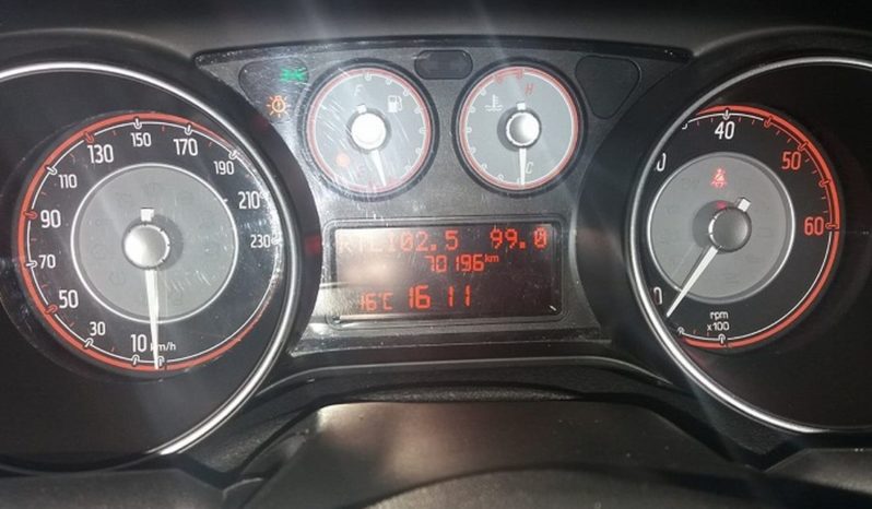 FIAT Punto (2015) full