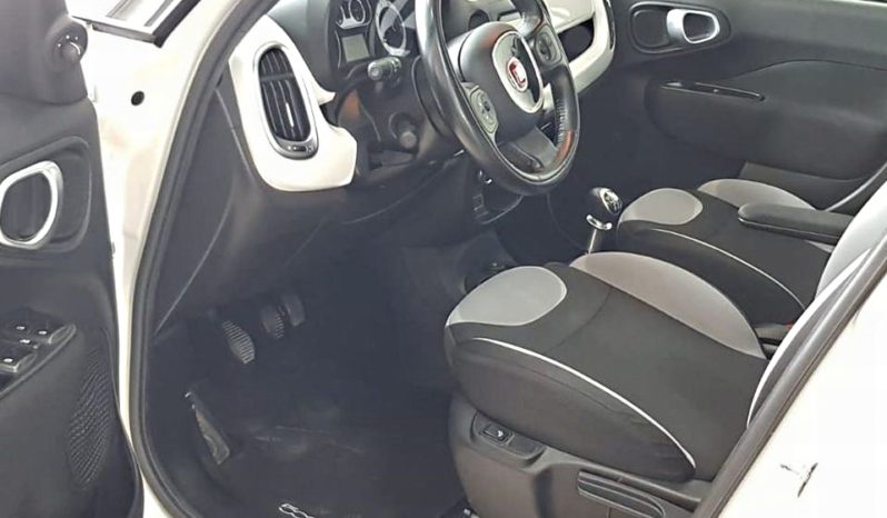 FIAT 500 L (2015) full