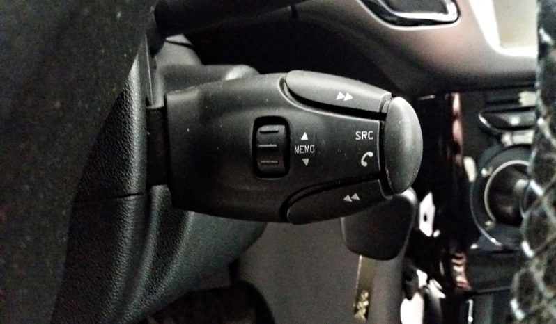 Citroën C3 (2016) full