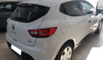Renault Clio (2016) full