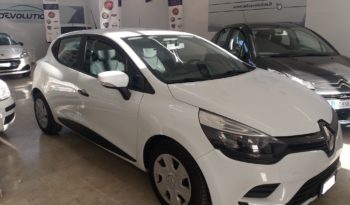 Renault Clio (2016) full