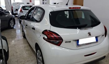 PEUGEOT 208 (2015) full
