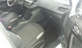 PEUGEOT 208 (2015) full