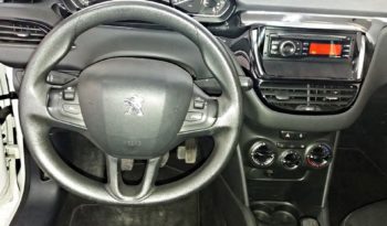 PEUGEOT 208 (2015) full