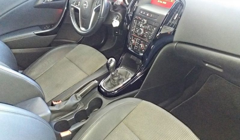 OPEL ASTRA (2015) full