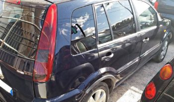FORD Fusion (2005) full